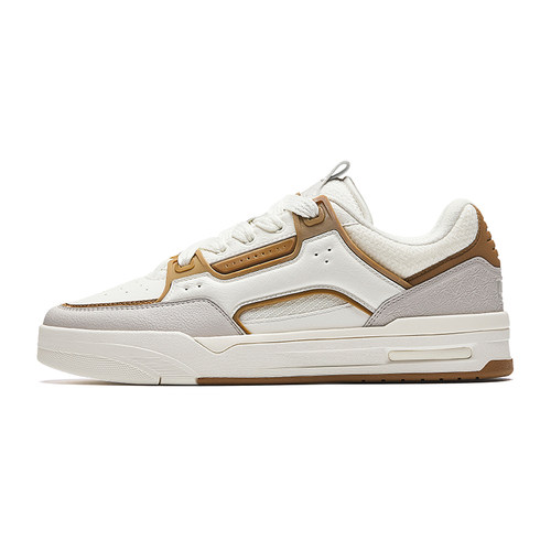 安踏防滑耐磨百搭休闲运动板鞋