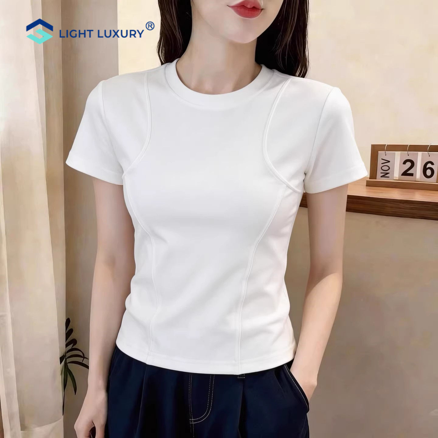 白色短袖T恤女减龄高端小资上衣