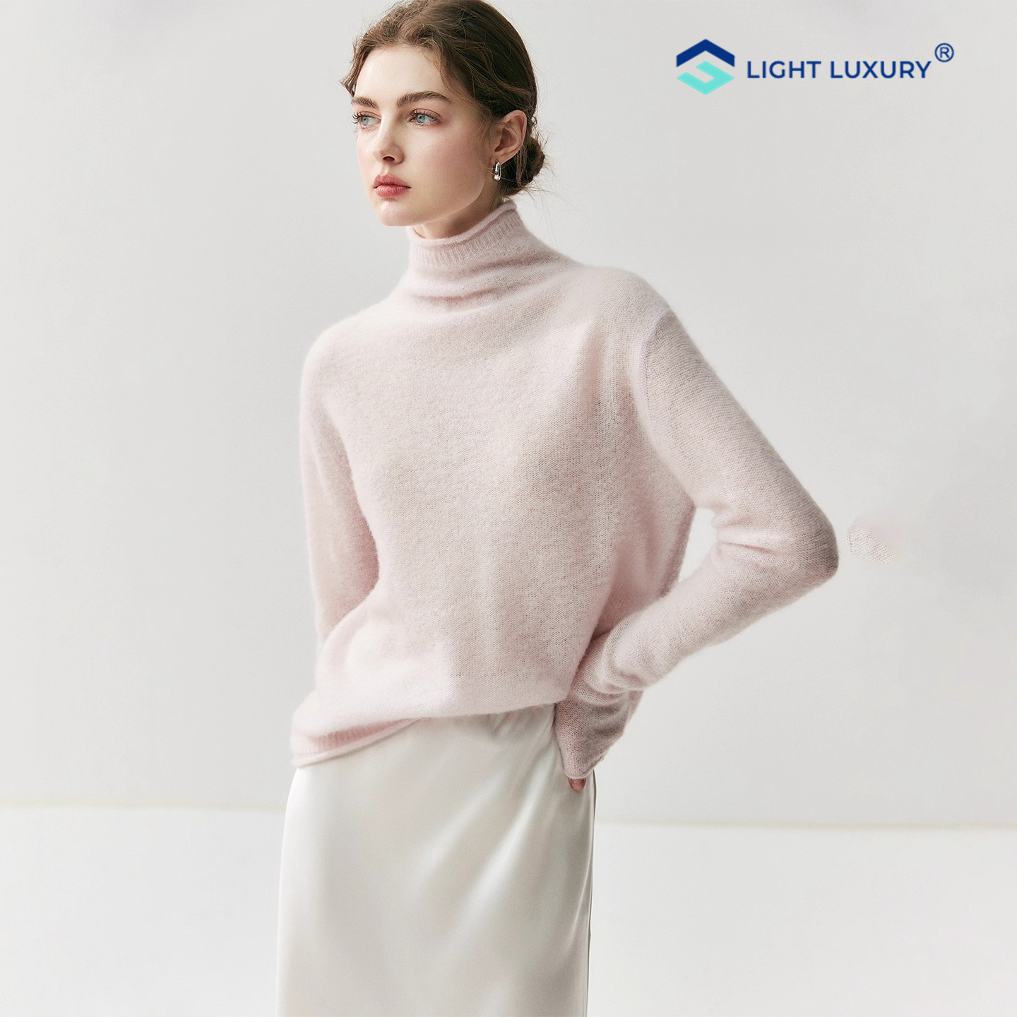 鄂尔多斯市高领羊绒衫女软糯舒适