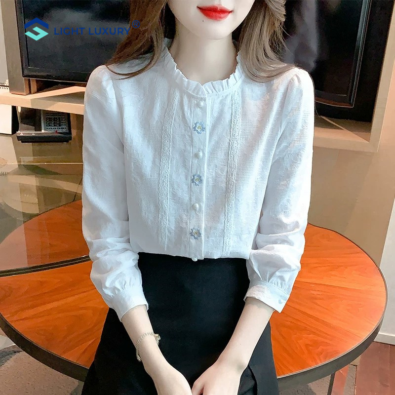 白色衬衫女长袖新款法式刺绣轻奢
