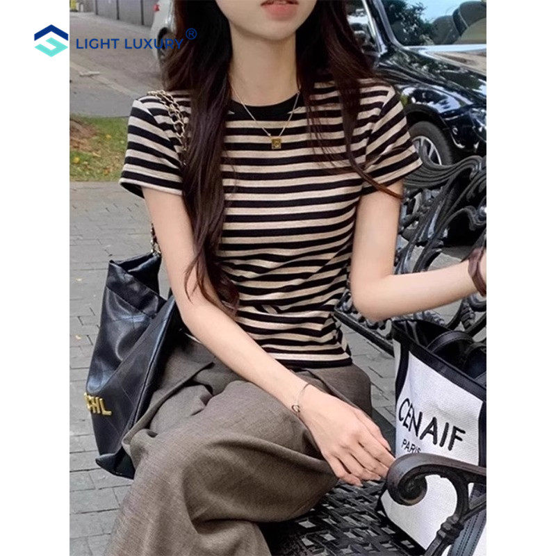 条纹正肩t恤女夏季新品时尚百搭小众设计感上衣修身纯棉短袖体恤