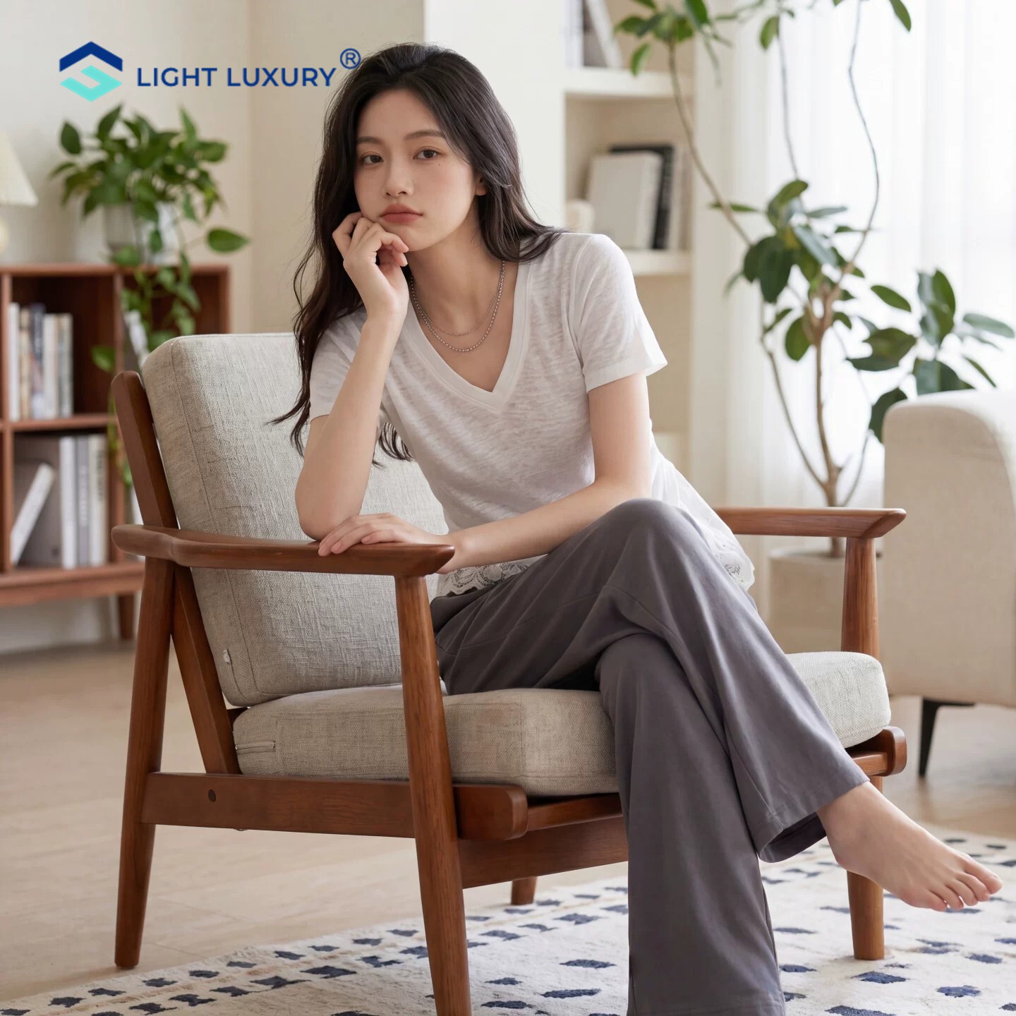 欧货白色V领短袖T恤女薄款上衣