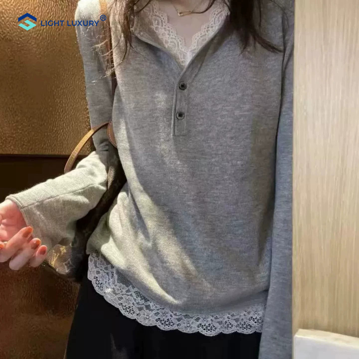 v领蕾丝拼接长袖t恤女韩系上衣