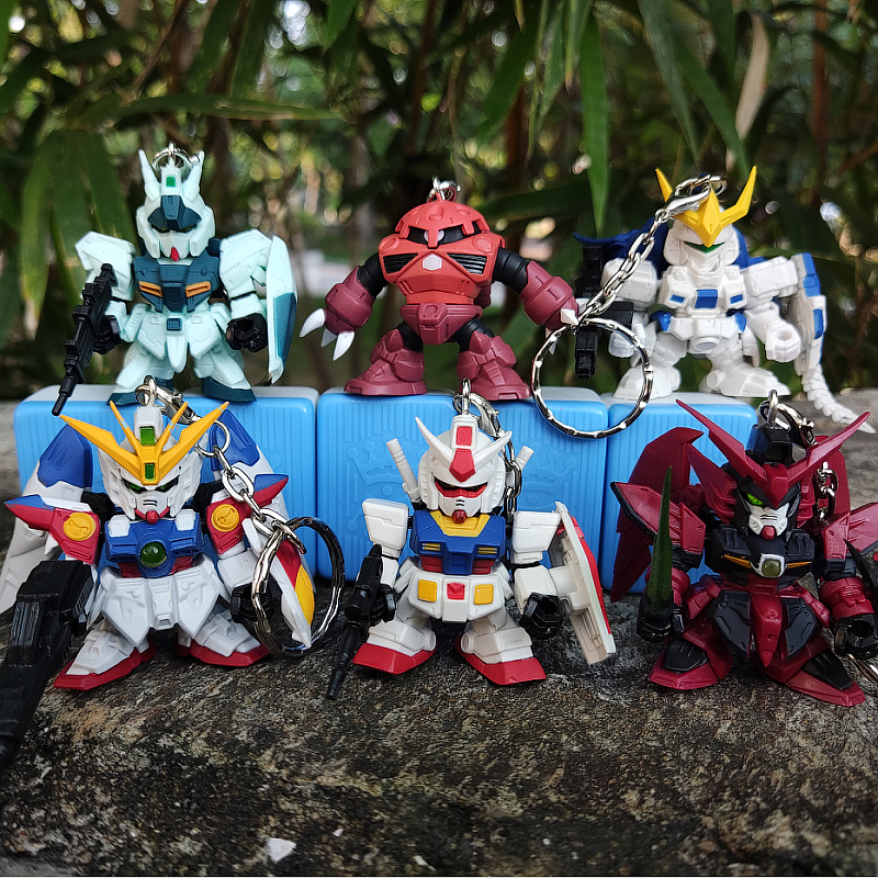BANDAI万代RX78-2强袭高达扭蛋完成品包包钥匙扣挂件汽车摆件手办