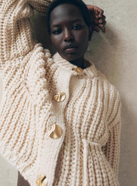 Women's thick button sweater jacket女装粗线纽扣毛衣外套