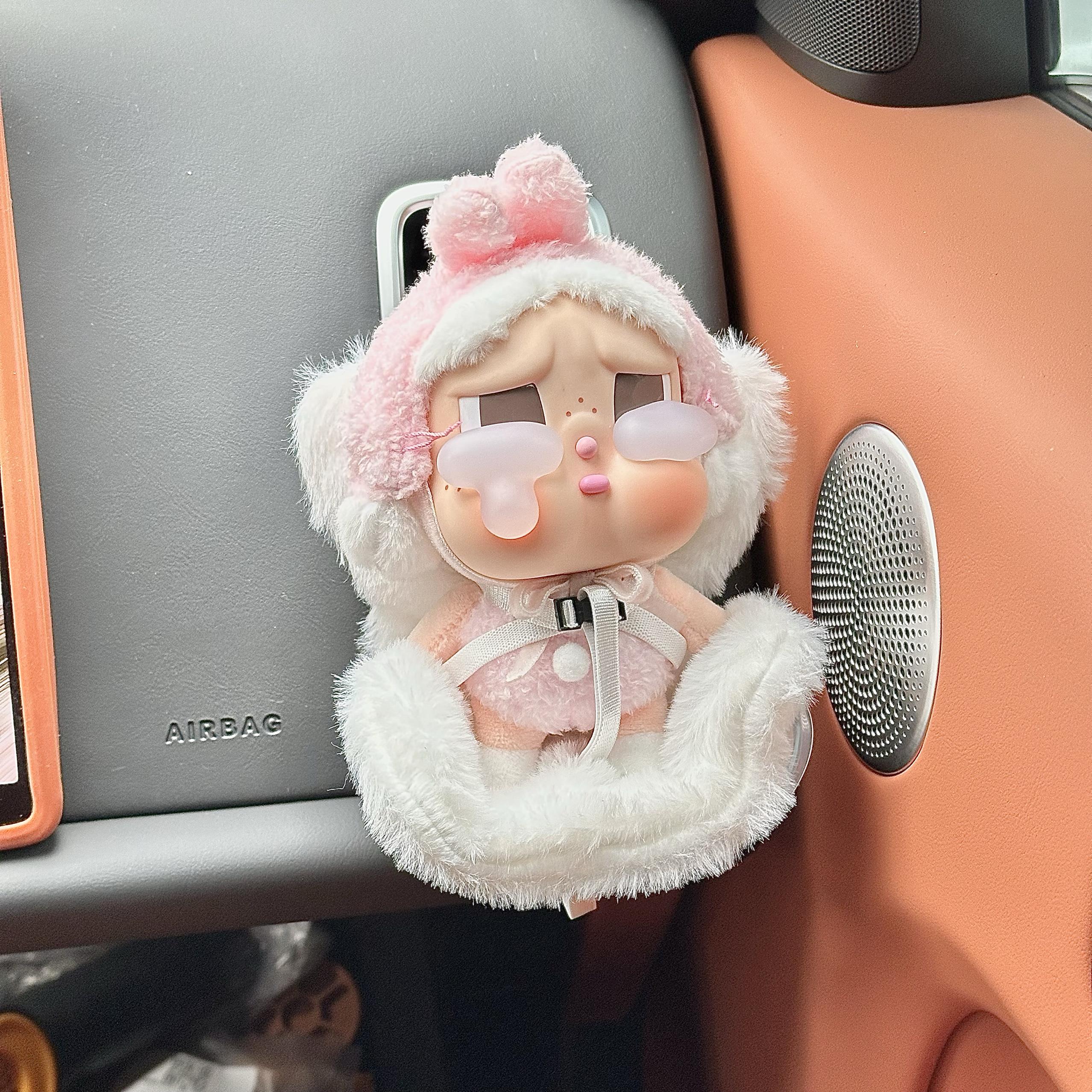 Crybaby哭娃眼泪工厂系列毛绒公仔可爱车载挂玩偶汽车出风口座椅