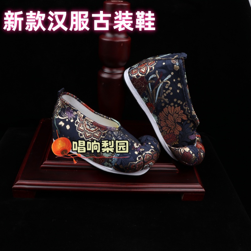 戏曲表演新款汉服女戏曲表演鞋古装鞋舞蹈绣花防滑增高汉元素鞋子