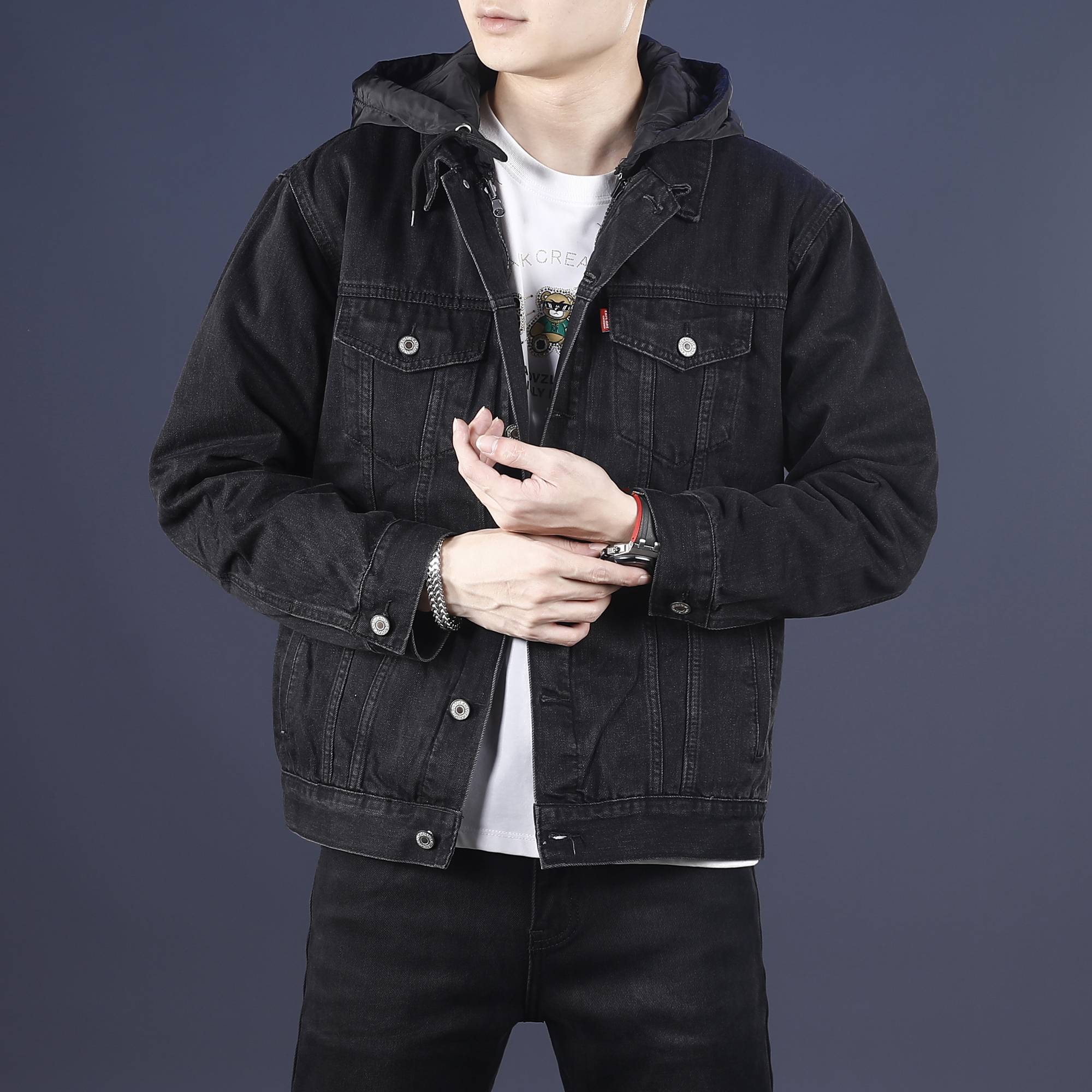 黑色连帽可拆卸加绒加厚牛仔外套