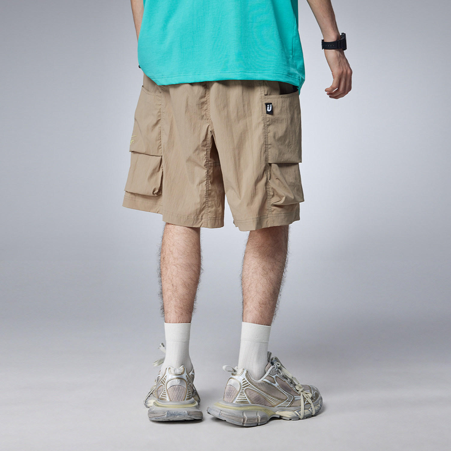 guuka浅卡其色廓形短裤男夏季新款潮 青少年大口袋休闲五分裤宽松