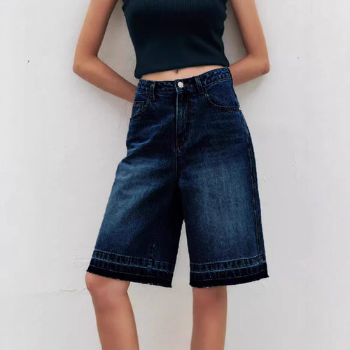 Women loose high waisted shorts, jeans女复古宽松高腰牛仔中裤