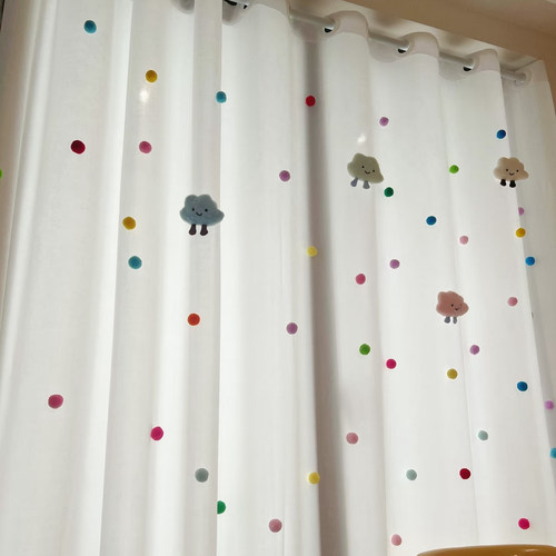 窗帘装饰点缀可爱云朵毛球