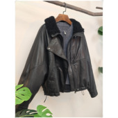 黑色全植鞣人工擦色小羊皮夹克 墨渲臻品 白鹅绒皮衣羽绒服