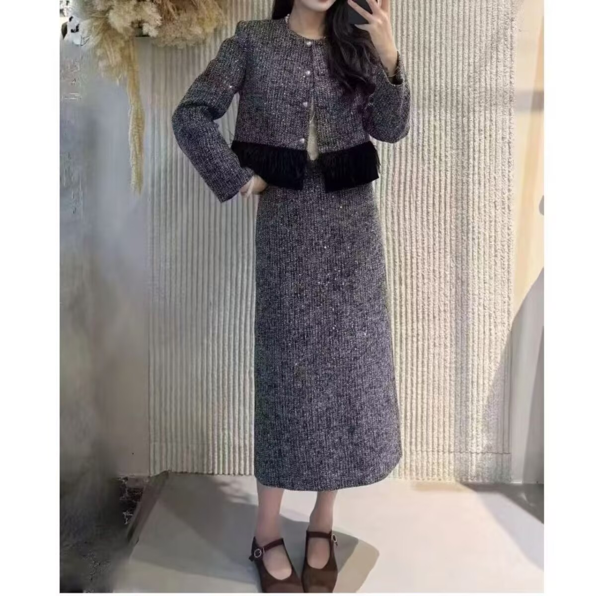 秋季韩剧穿搭一整套鸵鸟毛拼接短外套名媛千金小香风半身裙两件套