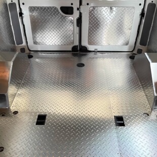 吉利远程V7E不锈钢地板改装全包围 201不锈钢 远程V8E