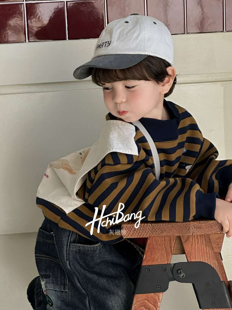 HCB品牌童装冬季儿童装长袖连帽卫衣加绒一体绒帽衫A类上衣条纹