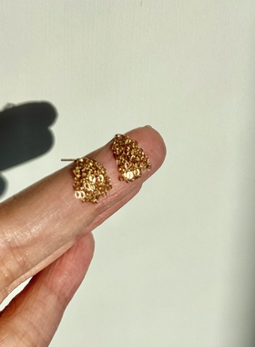 微光摇曳灵动迷你流苏麦穗耳钉 美国进口14k包金精致小众气质耳饰