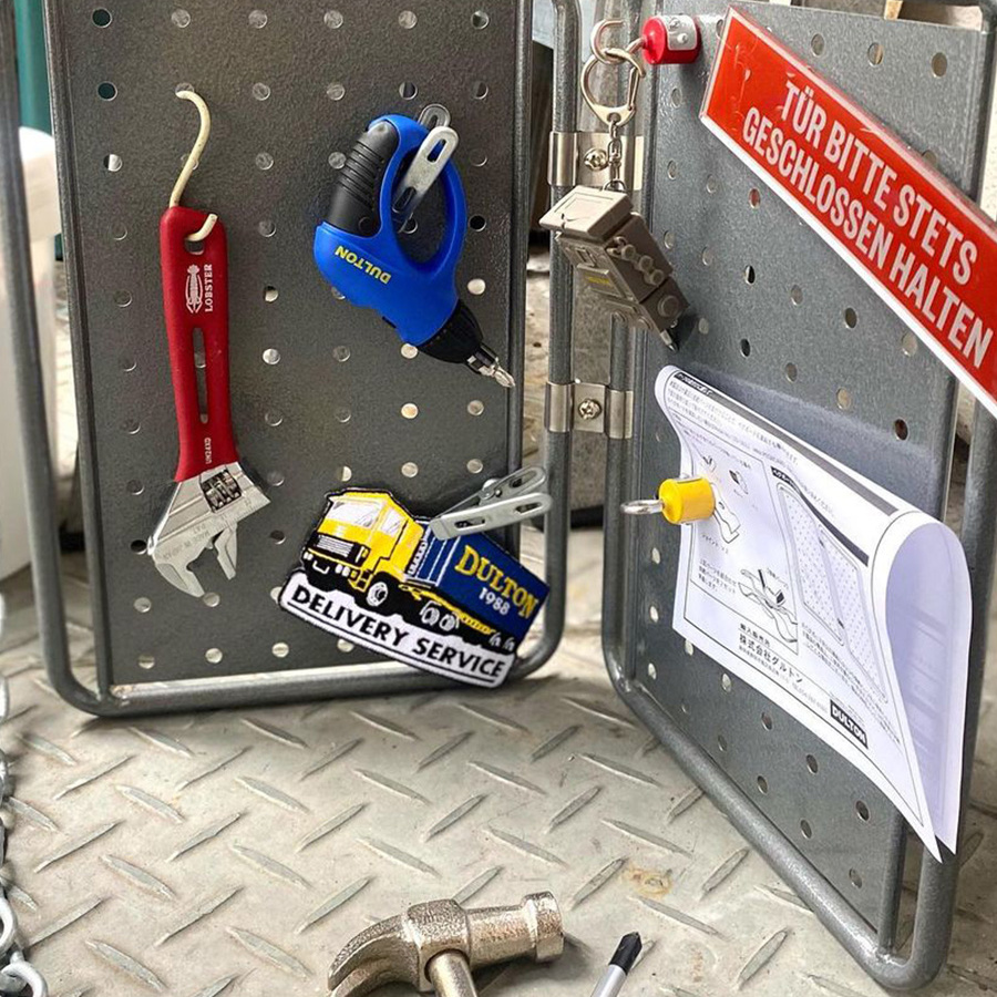 日本双面屏风展示架迷你洞洞板