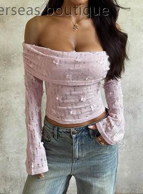 Three dimensional flower one shoulder top花朵一字肩上衣 上衣