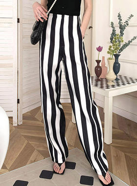 【LAMBO】很显腿长！拉长比例 黑白拼色 超宽竖条纹 阔腿裤