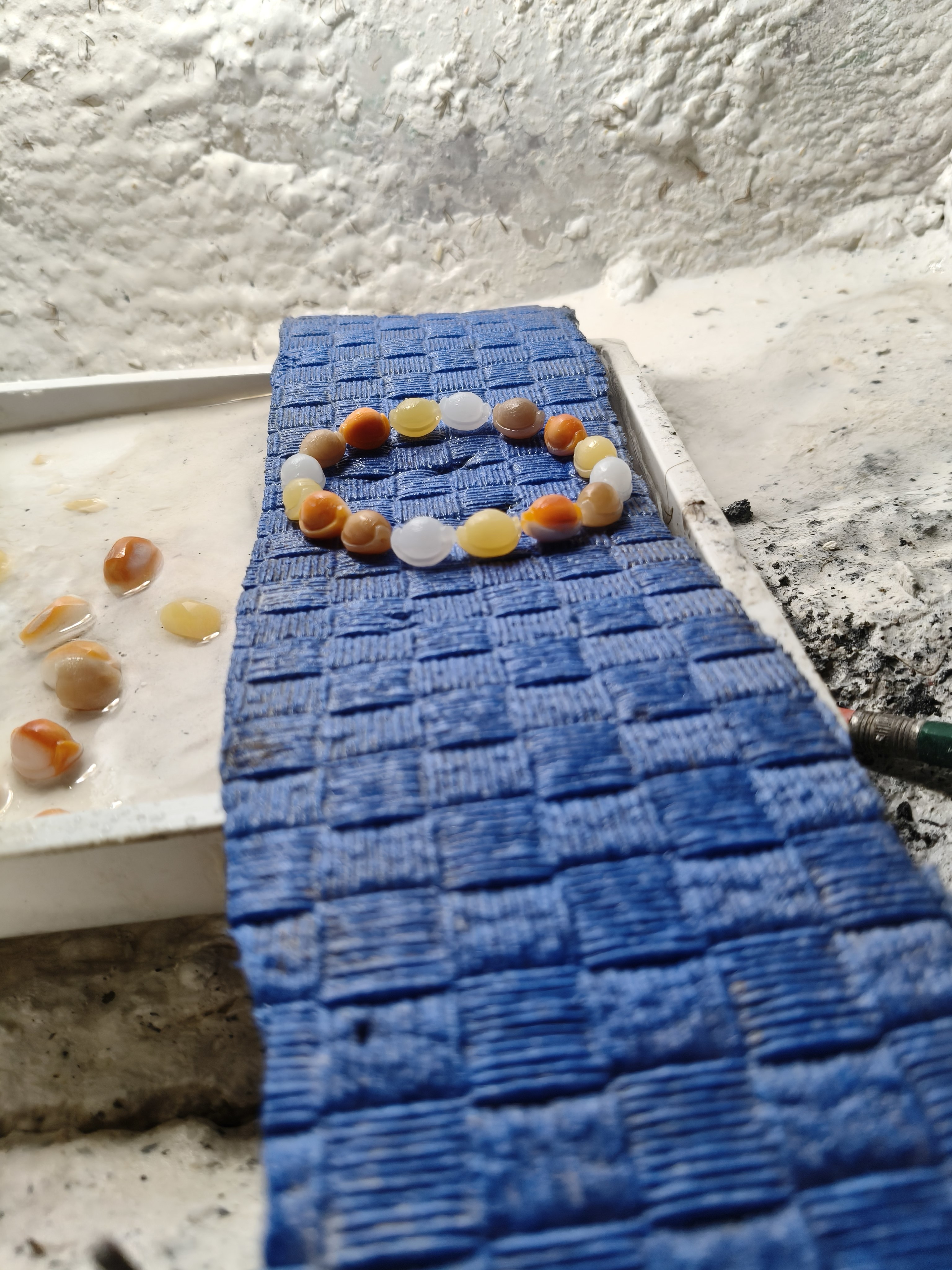 天然有机宝石玉化贝壳多宝手串,色彩缤纷