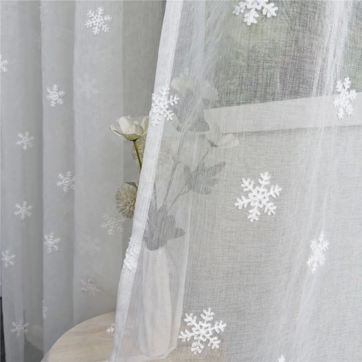 Christmas Home Decor White Romantic Snowflake Embroidery Tul