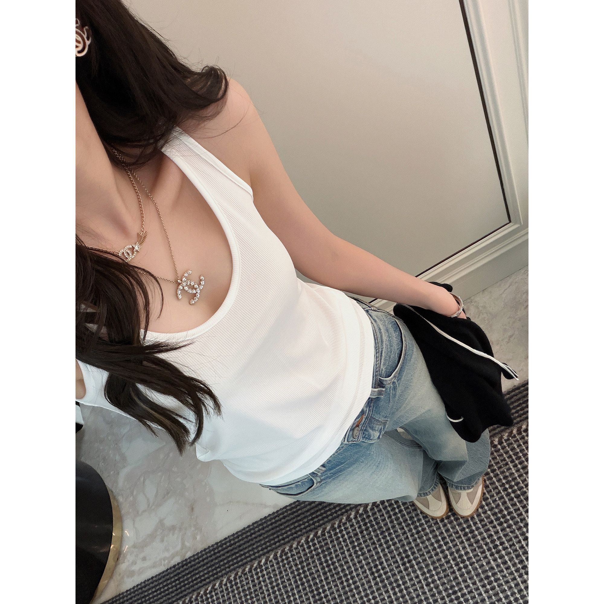 RUBBIT CHIC万搭单品 大U领显瘦竖坑条背心 遮副乳小上衣