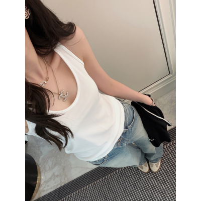 RUBBIT CHIC万搭单品 大U领显瘦竖坑条背心 遮副乳小上衣