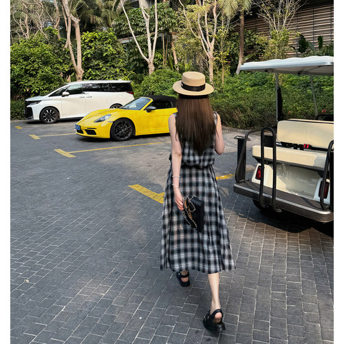 RUBBIT兔兔私服 前后2穿精致马甲+高腰设计感A摆中长裙套装连衣裙