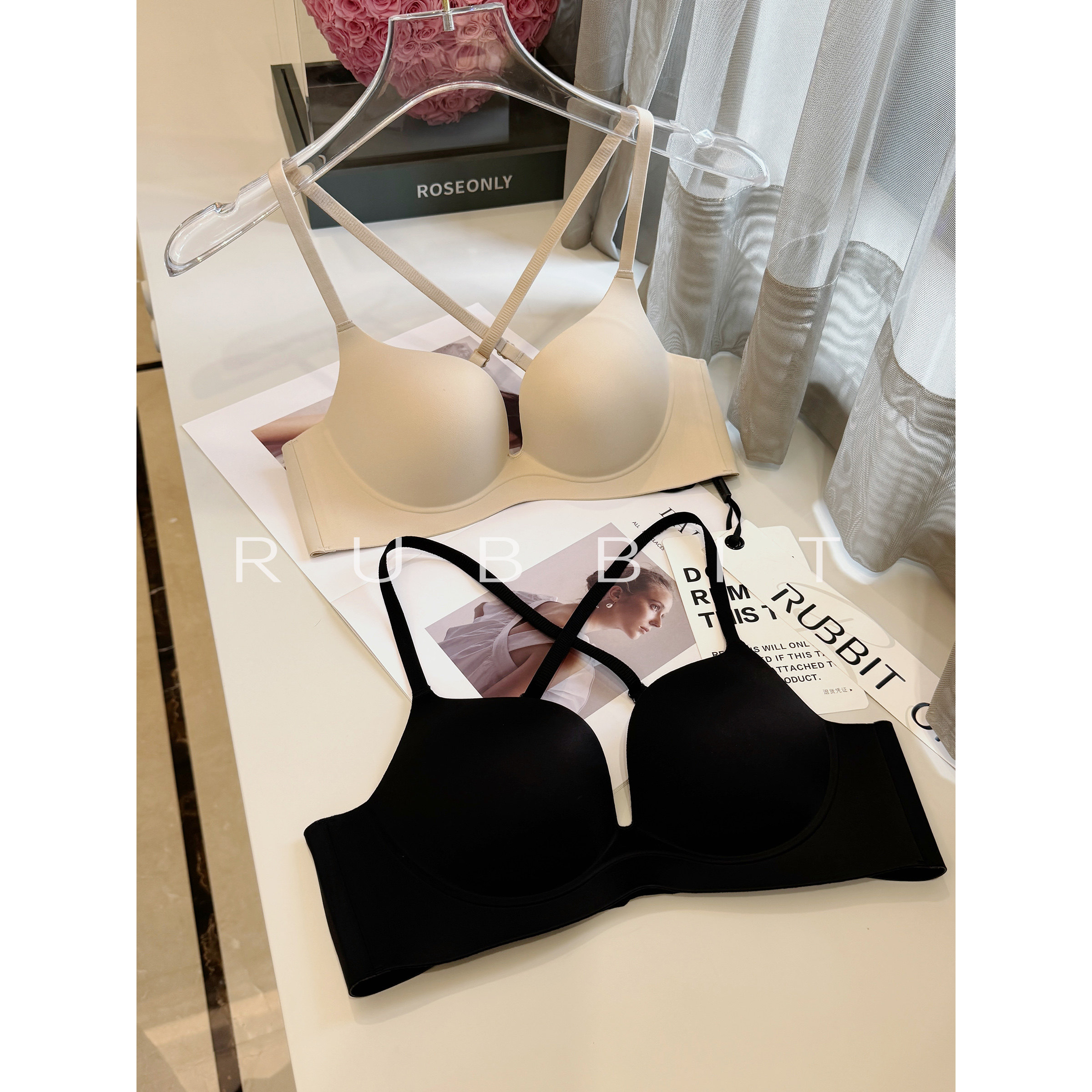 RUBBIT CHIC 诱惑蜜桃胸 小胸显大聚拢无钢圈无痕内衣文胸
