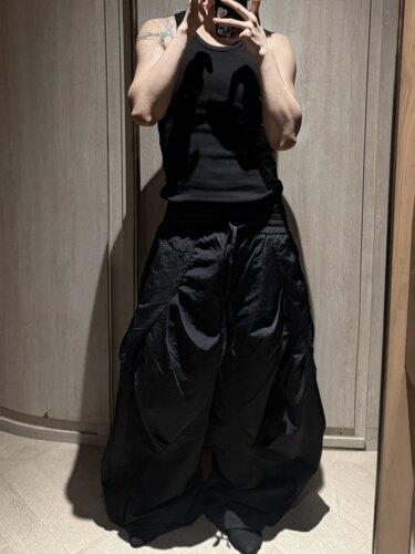立体褶皱裁剪随性慵懒宽松休闲裤