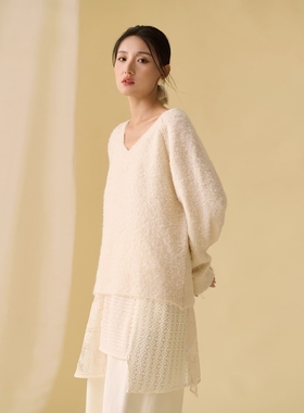 云知秋冬款白色羊毛v领套头针织毛衣休闲百搭长袖上衣高级感毛衣