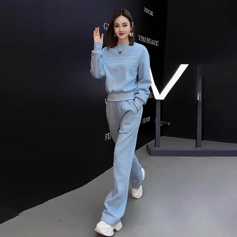 여성을 위한 순면 스포츠 및 레저 정장 한국어 버전 루즈하고 슬림하며 패셔너블하고 패셔너블하며 인터넷 연예인 인기 봄 스웨트 셔츠 투피스 세트