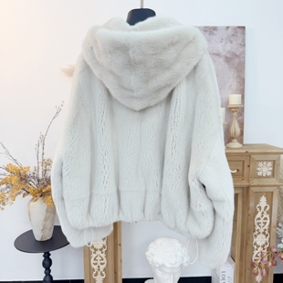 珞媄「白雪」进口天鹅绒貂皮大衣女短款 连帽皮草外套25122