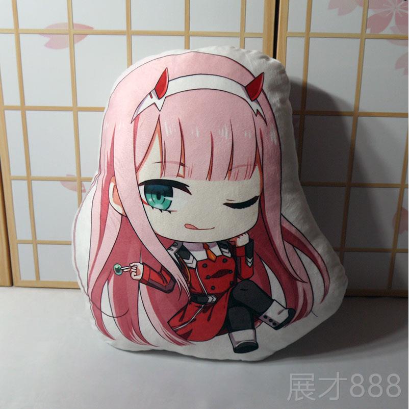 正品DARLING in tKhe FRANXX2国家队周边抱枕公仔动漫礼品包 0邮