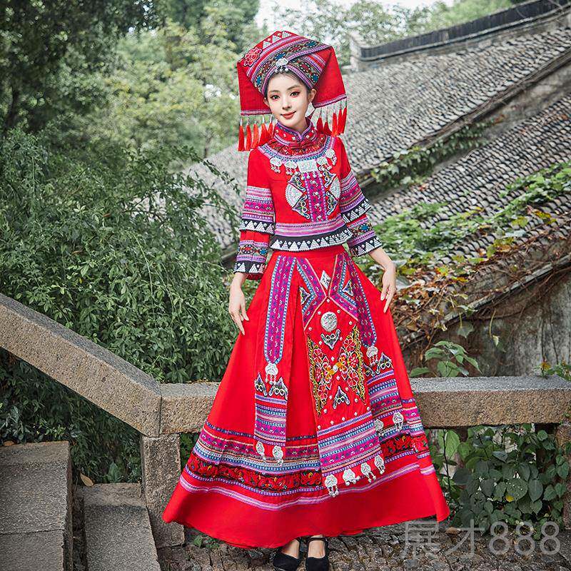 正品广少西壮族服装女款成人三月三民族演出服壮数锦刺长裙旅拍绣