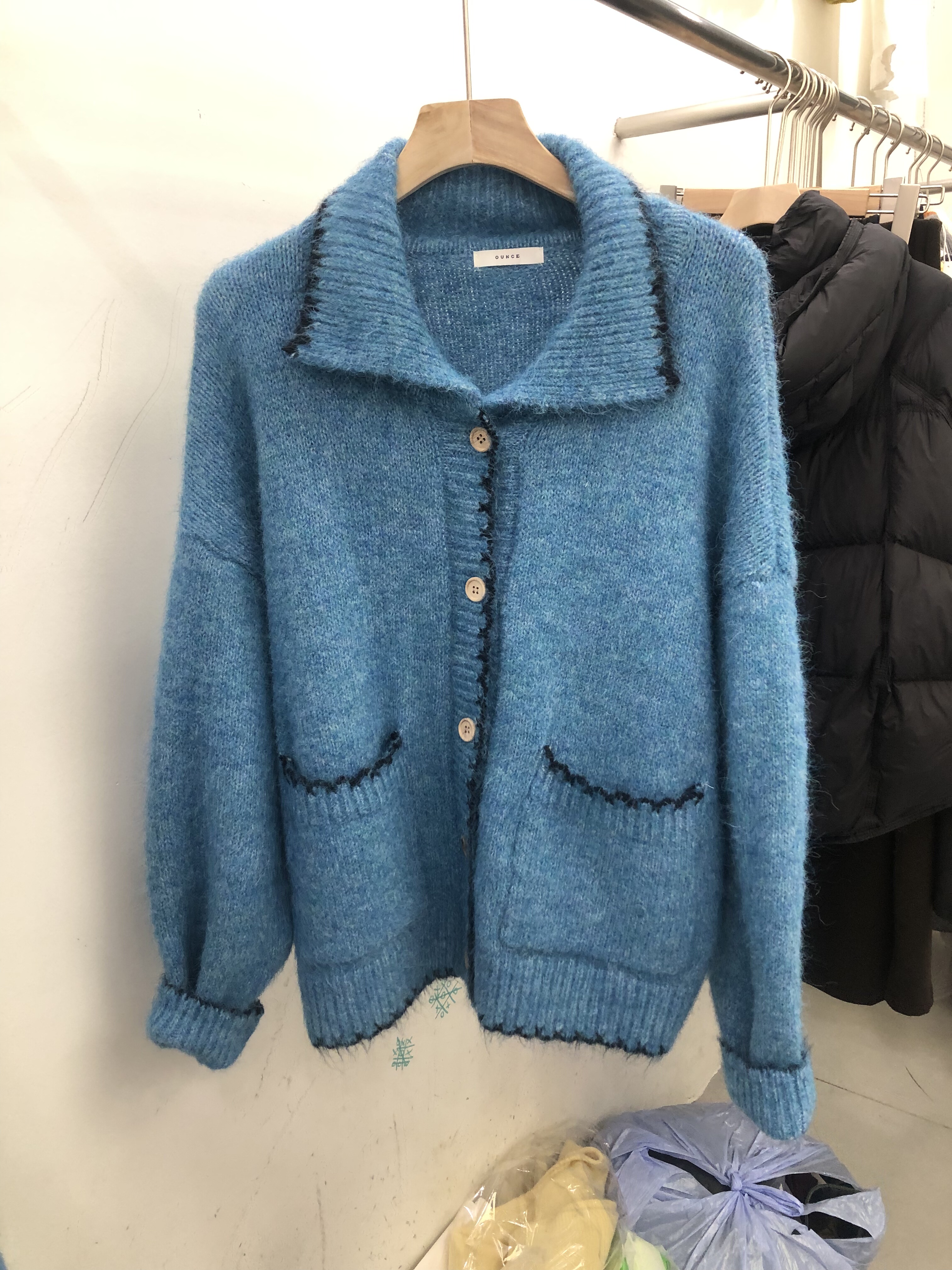 2025秋冬新款韩版宽松显瘦翻领针织开衫女百搭毛衣外套上衣