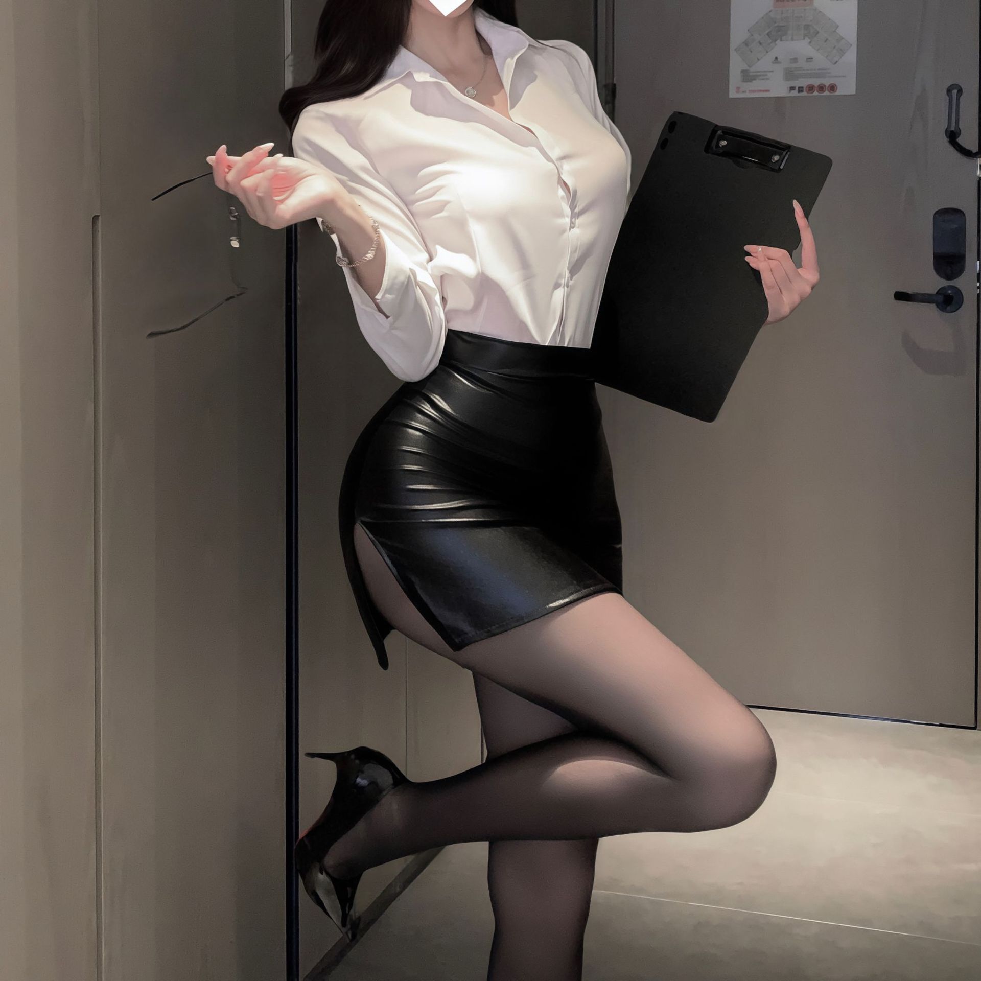 今夜加班*性感秘书制服清纯高冷御姐ol职业角色扮演qqny包臀裙女