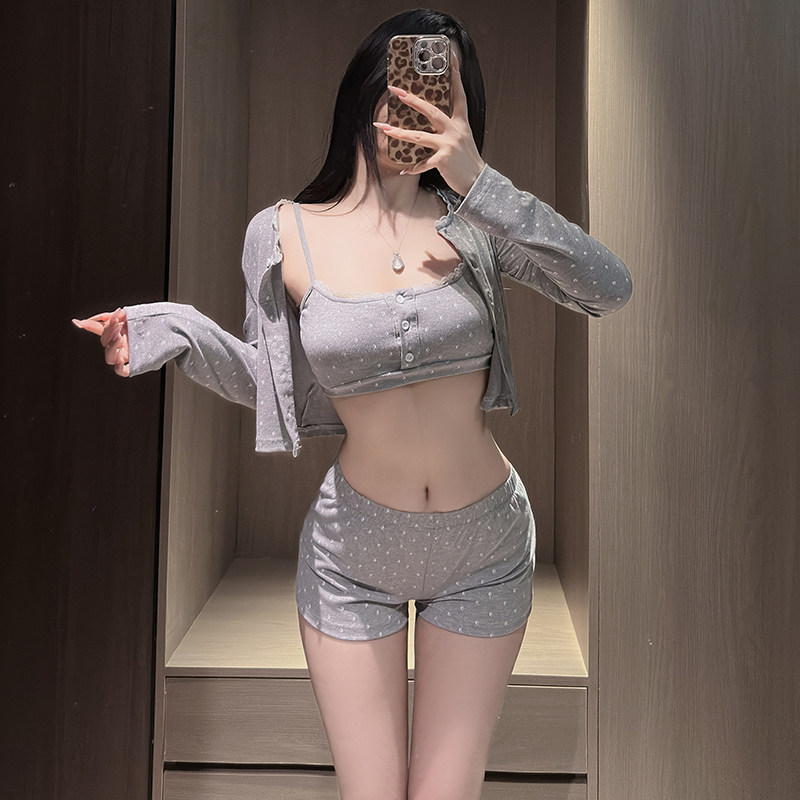 性感睡衣女2026新款莫代尔波点开衫吊带短裤带胸垫家居服三件套qq