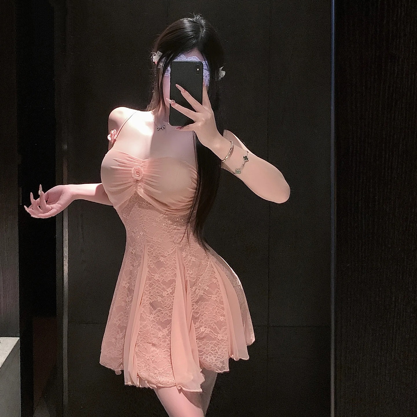 情趣性感刺激勾魂甜美花朵别针透视网纱蕾丝带钢圈聚拢女吊带睡裙