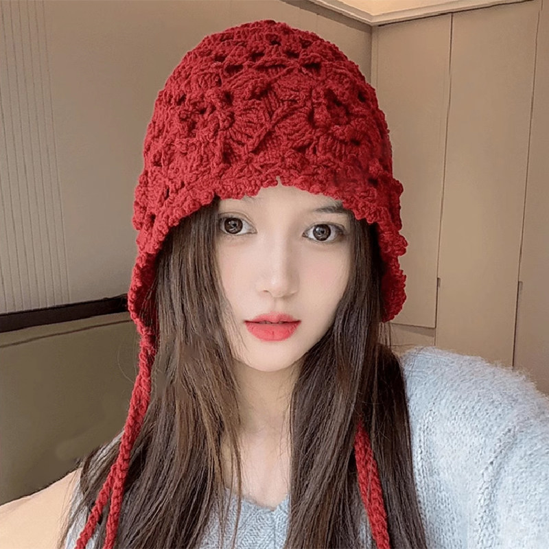 红色手工流苏花朵帽子女川西旅游复古镂空双层针织出游拍照毛线帽