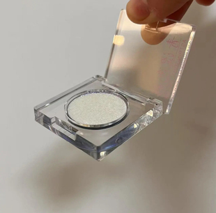 青涩色彩小紫云偏光单色眼影1.3g可高光可眼影微变色