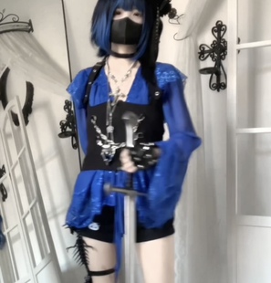 自制哥特风蕾丝姬袖克兰茵蓝衬衫挂脖马甲