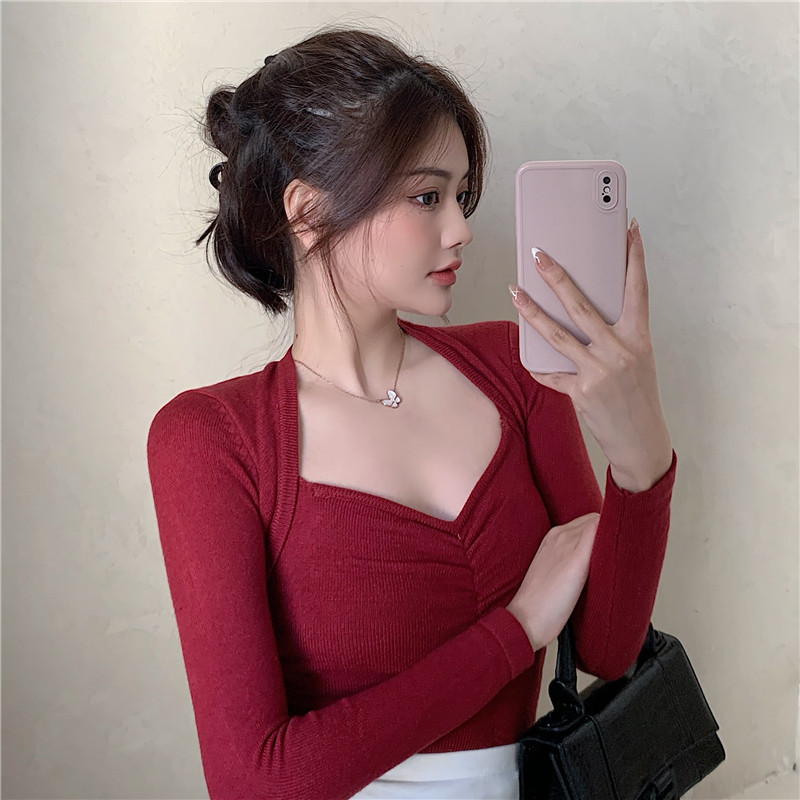 Real shot real price red knitwear shows thin sweater women wear a small gentle jacket
