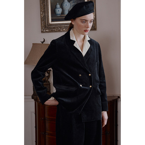 holypark19fw日产西装外套