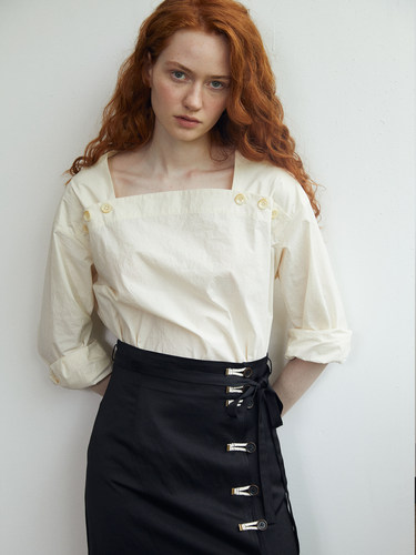 法式长袖丝绵方领上衣