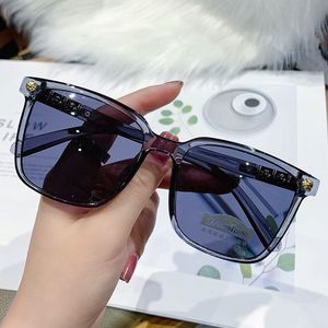 新款偏光太阳镜女欧美时尚驾驶墨镜男厂家直供网红直播款太阳眼镜