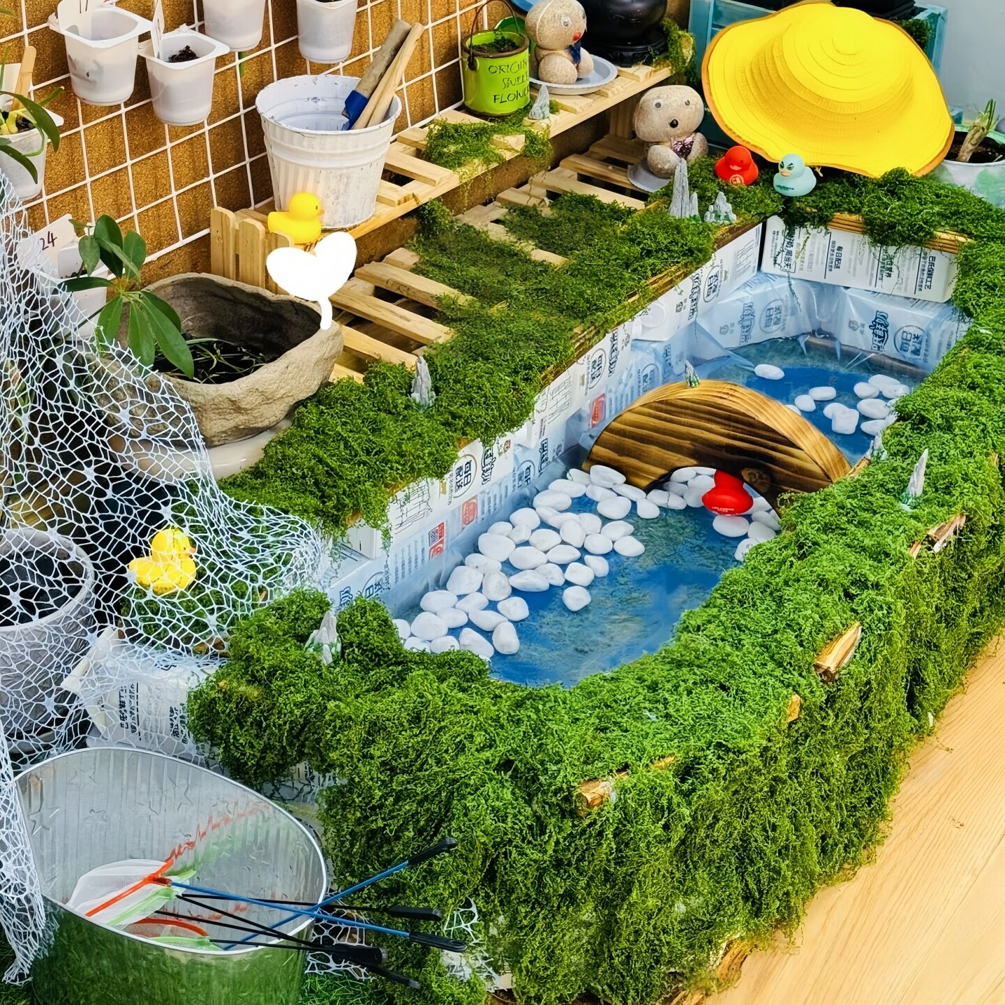 仿真苔藓丝幼儿园春天自然角布置图片