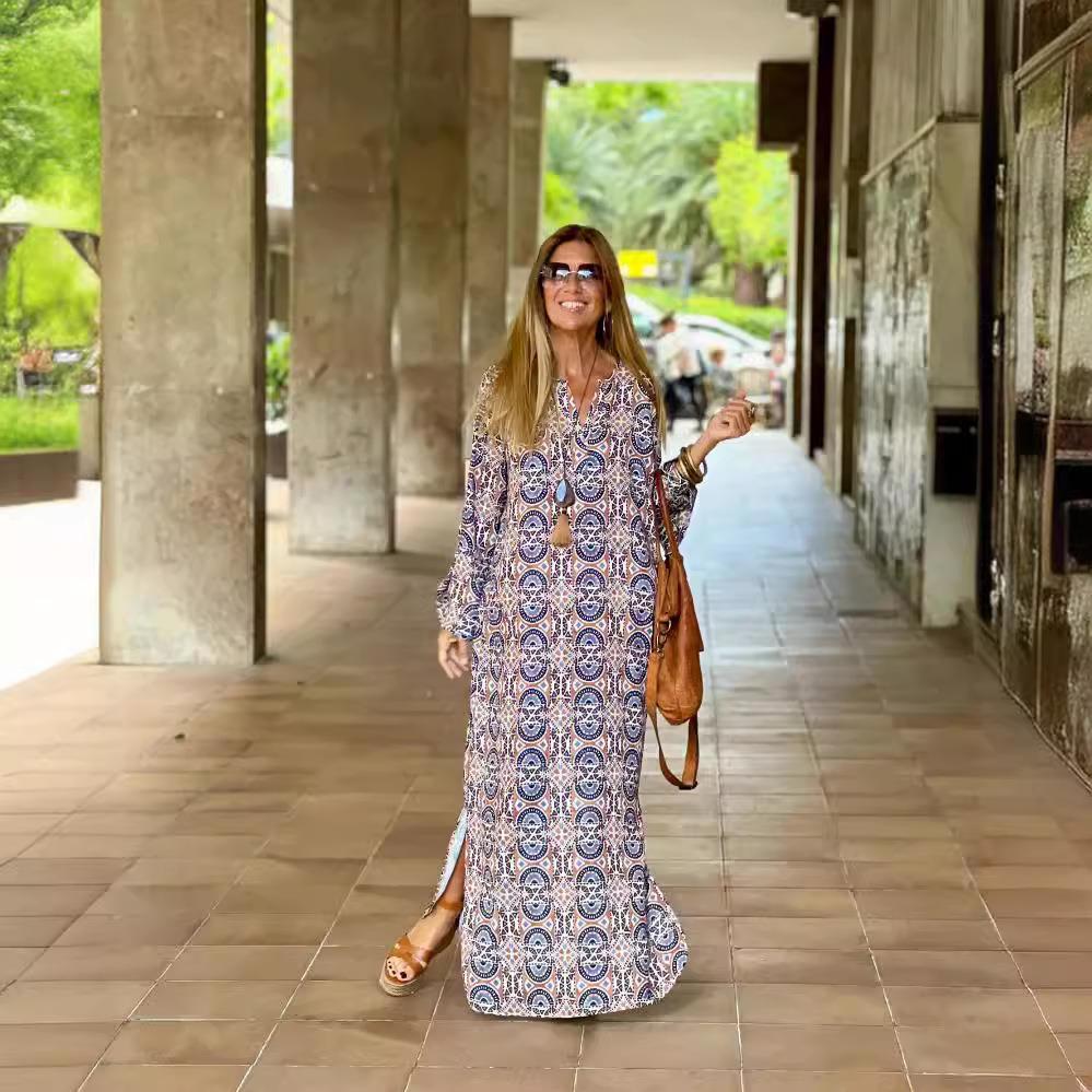 Printed long sleeved dress hotline 印花长袖连衣裙热线