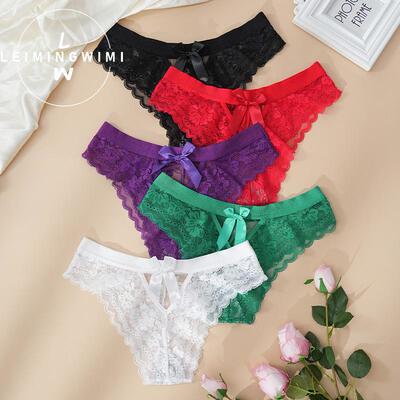 T-shaped shorts with hollowed out lace underwear, feminine