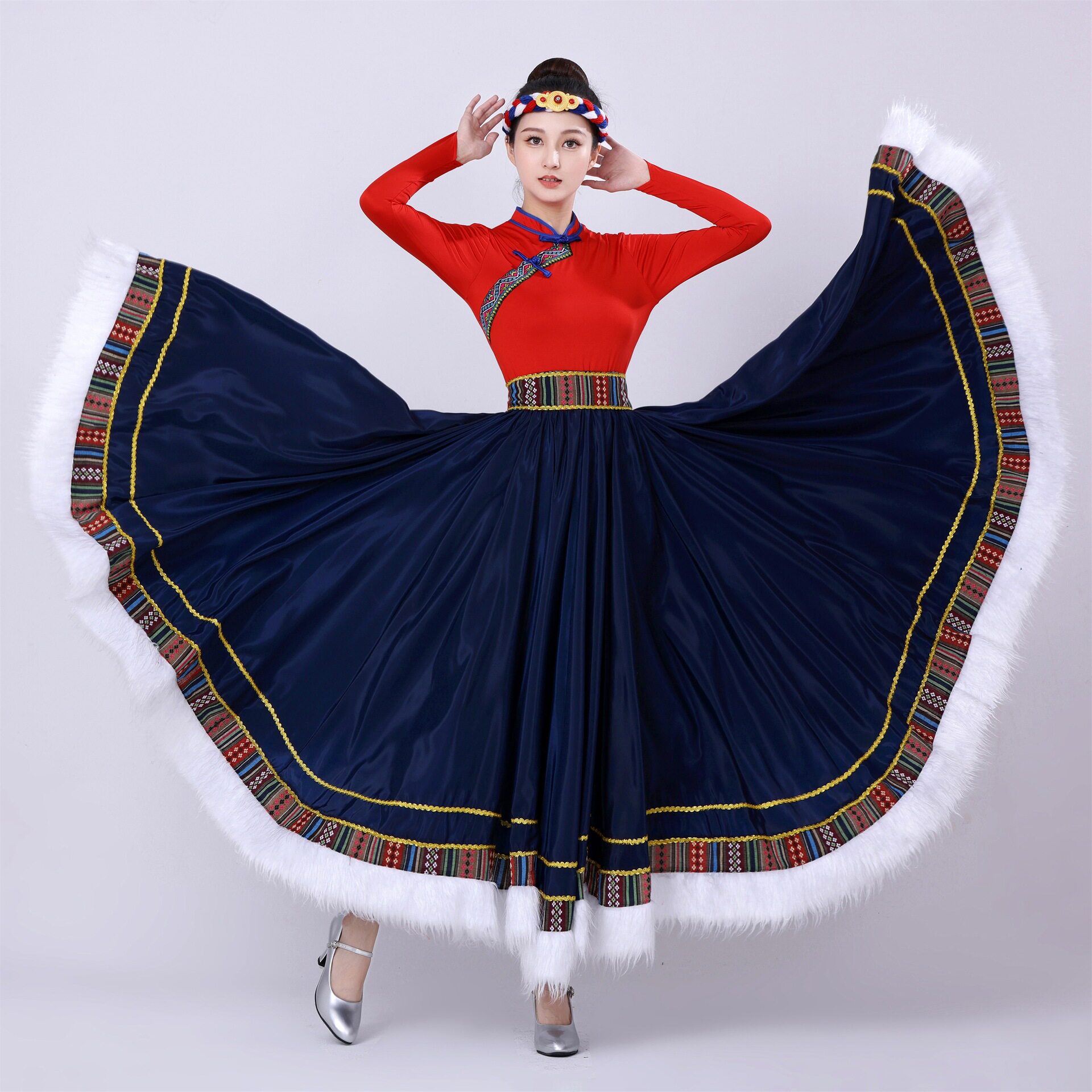 藏族舞蹈演出服装女广场舞套装